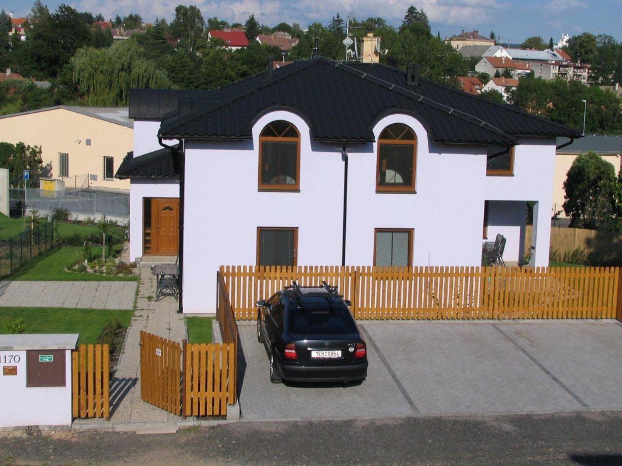 Lilie Guest house 3*