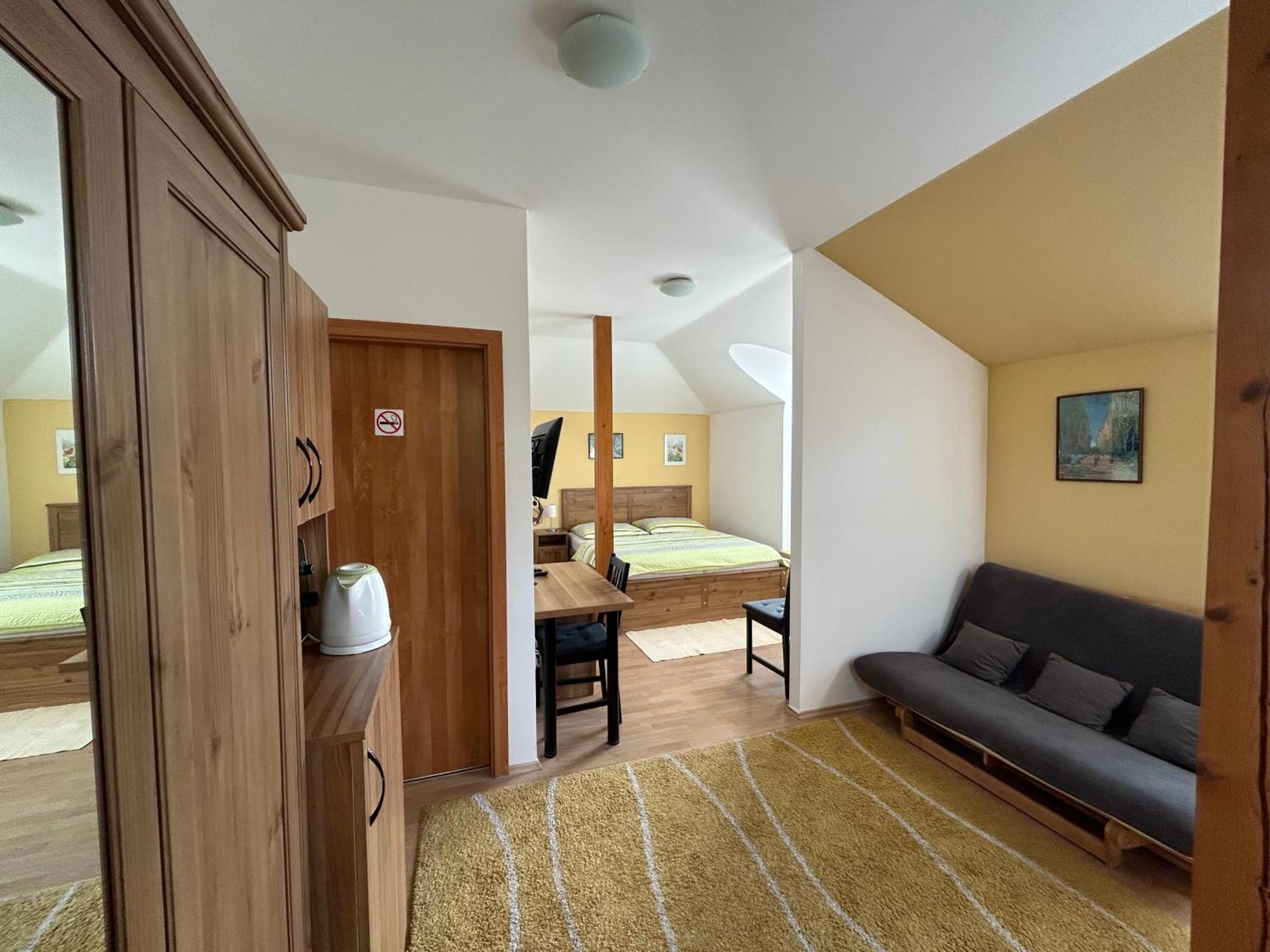 Lilie 3* Litomysl